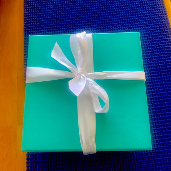 Tiffany & Co. Accessories - Tiffany Box!